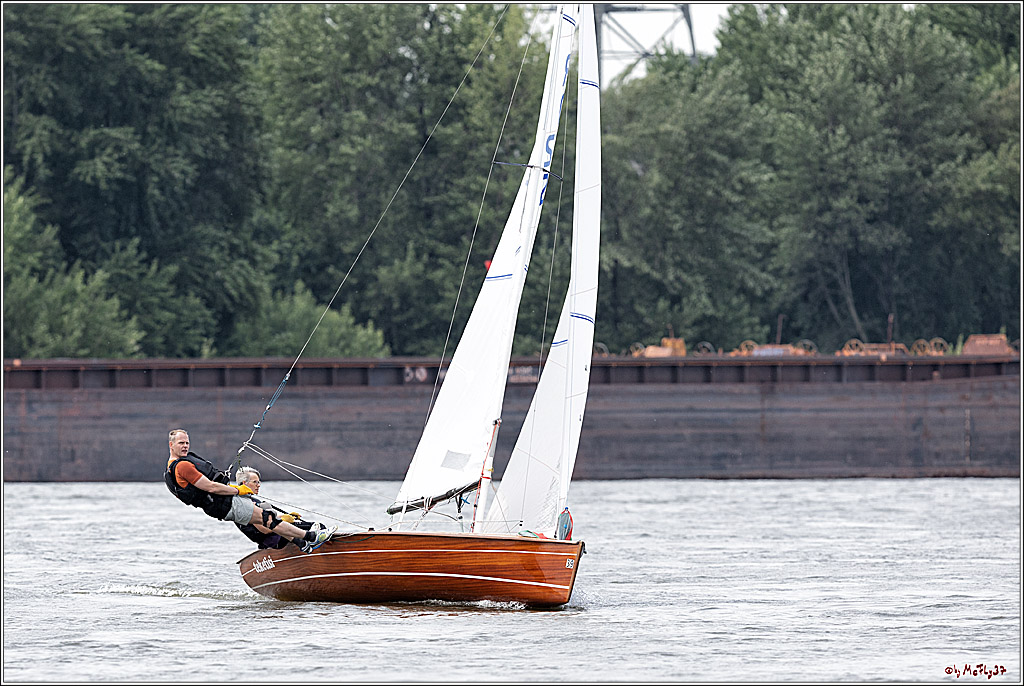 100 Jahre Rheinwoche 2022 - 3. Wettfahrt Duesseldorf  - Duisburg, 04.06.2022,